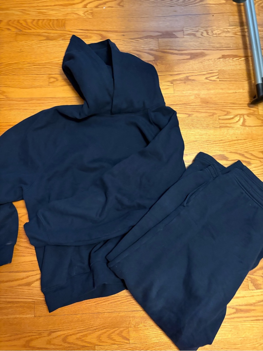 Aritzia MegaFit Sweat Piece SET